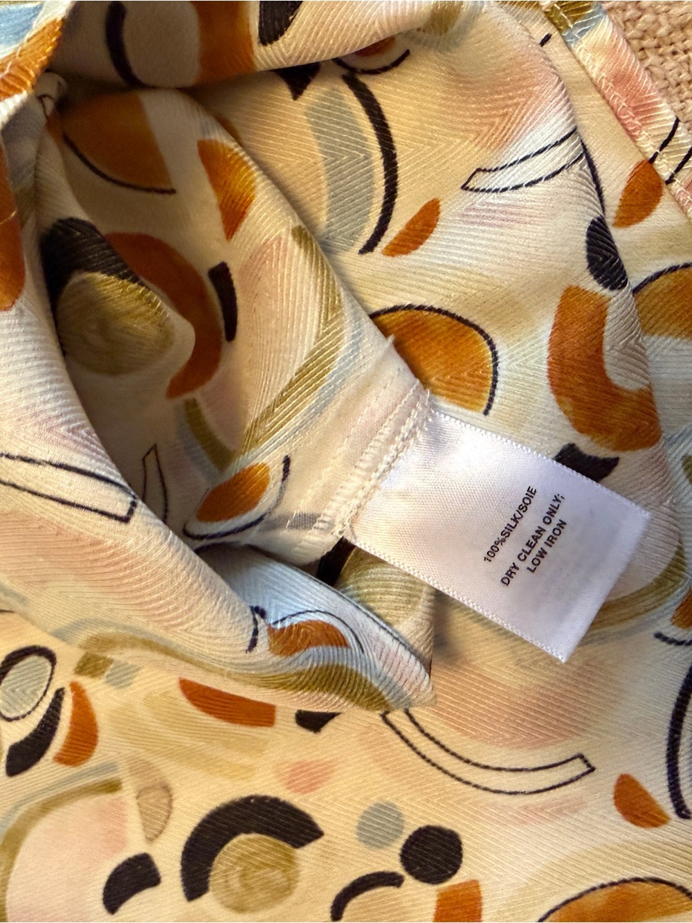Cute  Comfy Lafayette 148 NY Women's Printed Button-Up Shirt in Multi Color - Picture 5 of 5